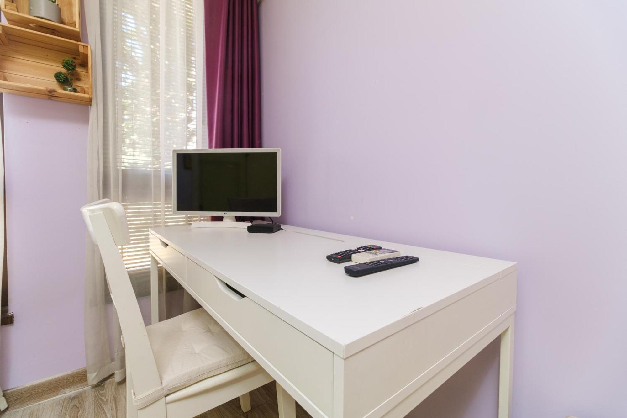 Riverside 2-Bedroom Apartment Plovdiv Esterno foto