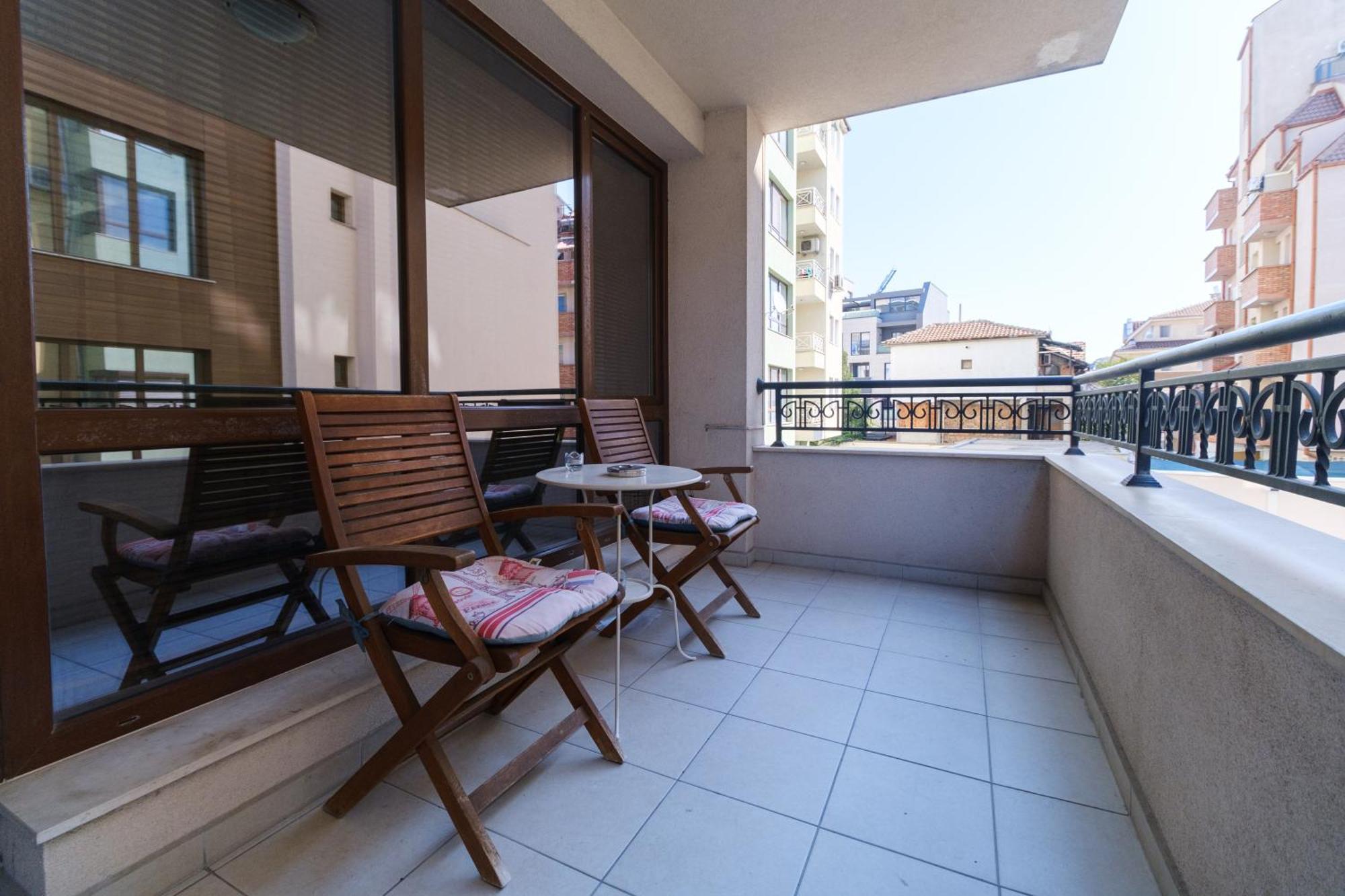 Riverside 2-Bedroom Apartment Plovdiv Esterno foto